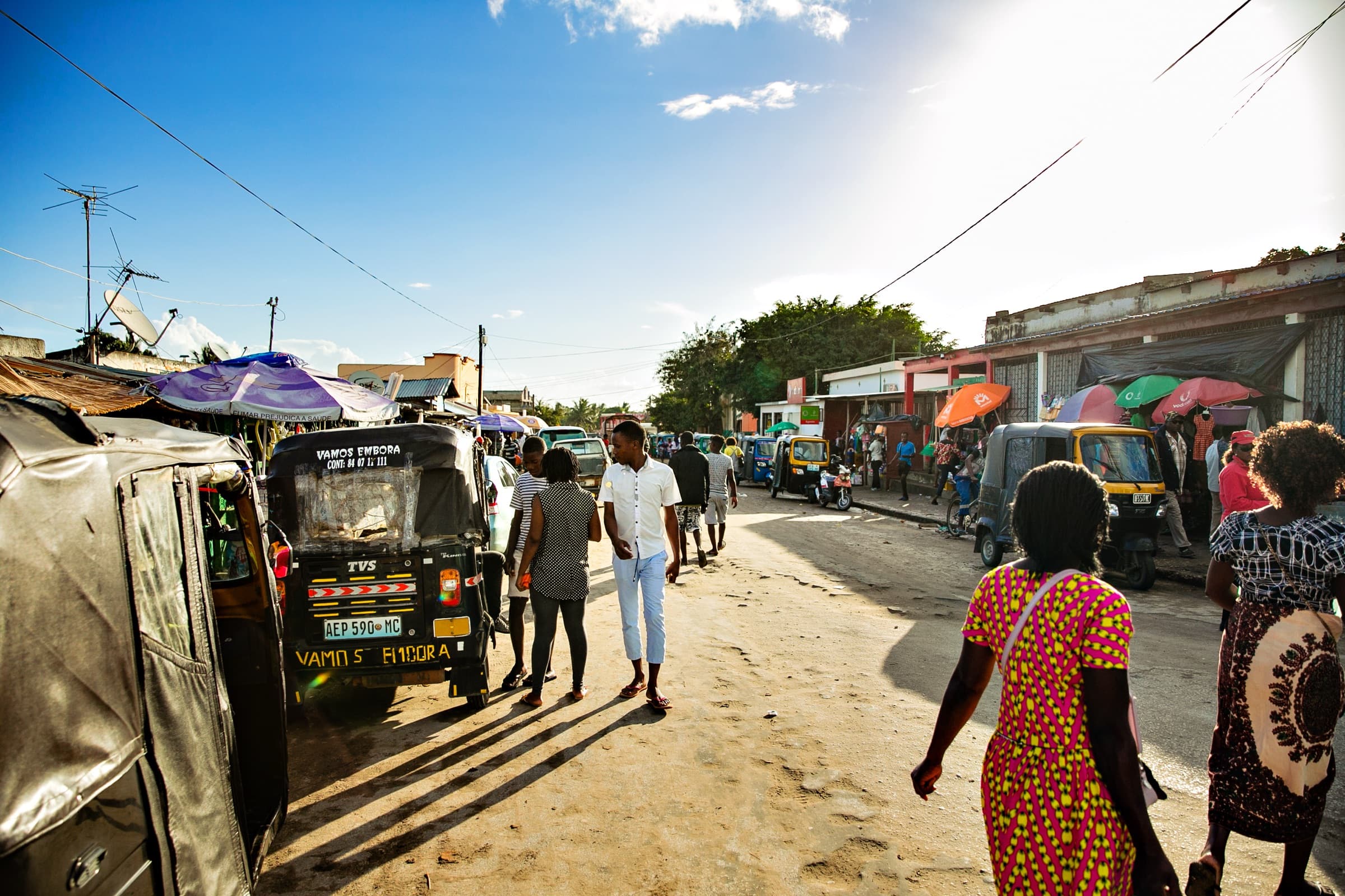 Tour pela Vila e Visita ao Mercado